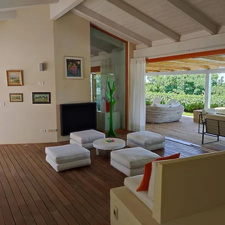 Fantastica Con Piscina 9 Posti Letto Villa *